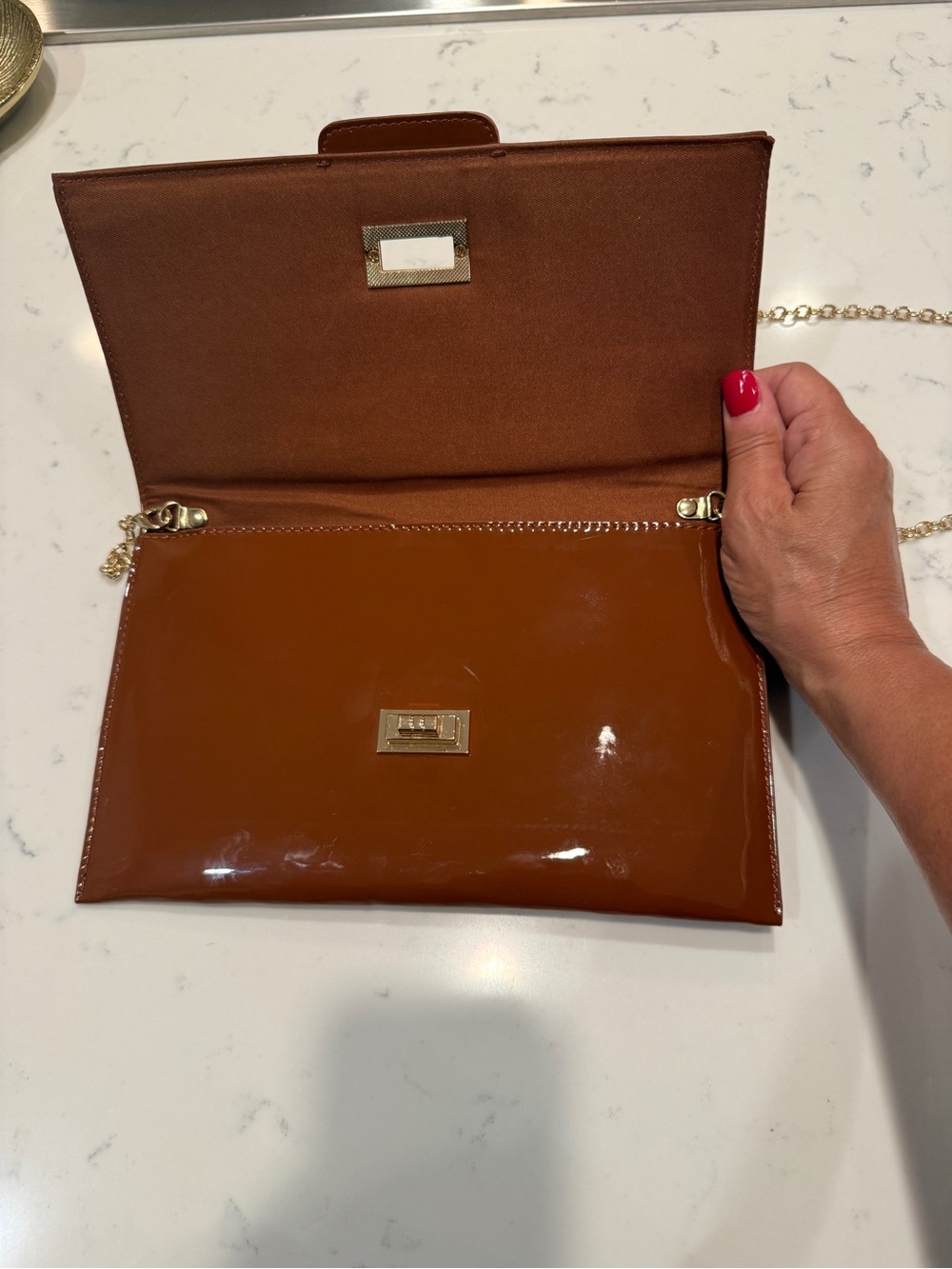 LIKE DREAMS BROWN COGNAC FAUX PATENT LEATHER CLUTCH EVENING PURSE GOLD CHAIN - Picture 7 of 13